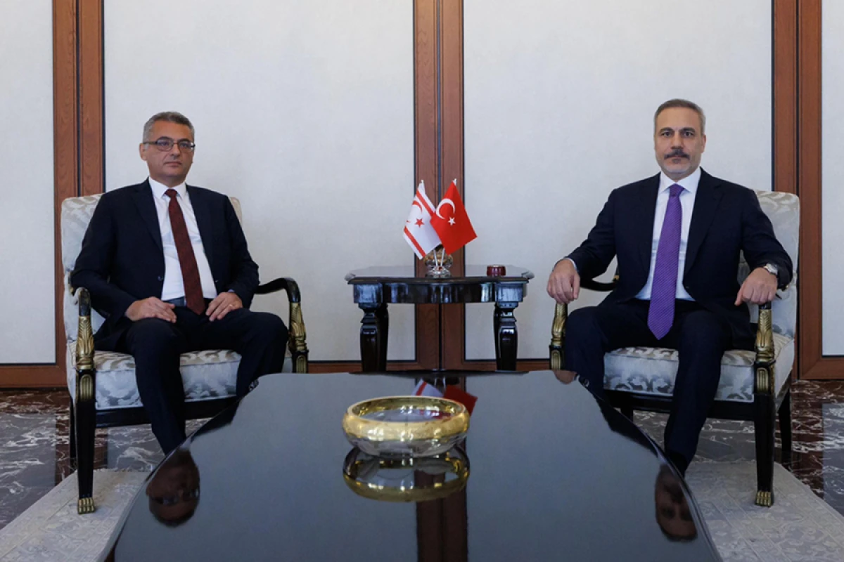 Hakan Fidan Tufan Erhürman ilə görüşdü