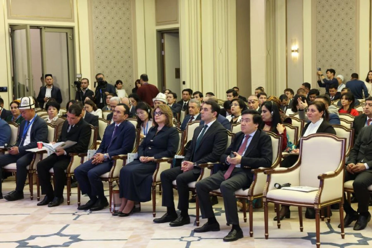 Azərbaycan nümayəndə heyəti Daşkənddə beynəlxalq konqresə qatıldı
