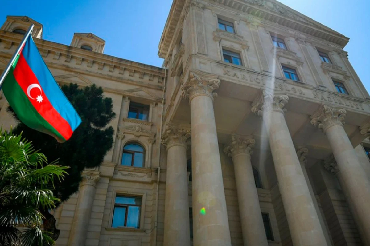 Azərbaycan Kiyevdəki səfirliyinin atəşə tutulması ilə bağlı Rusiyaya nota verdi