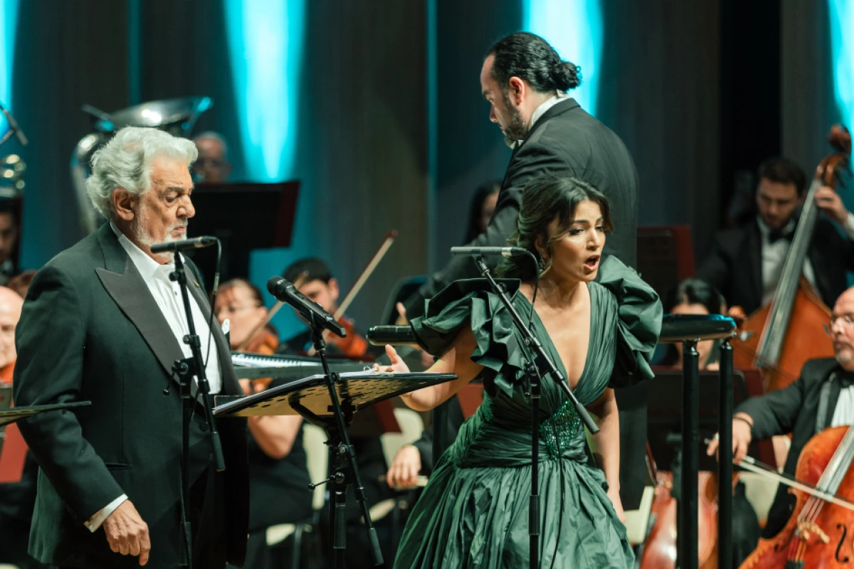 Plasido Dominqo Heydər Əliyev Mərkəzində möhtəşəm konsert proqramı ilə çıxış etdi — 1