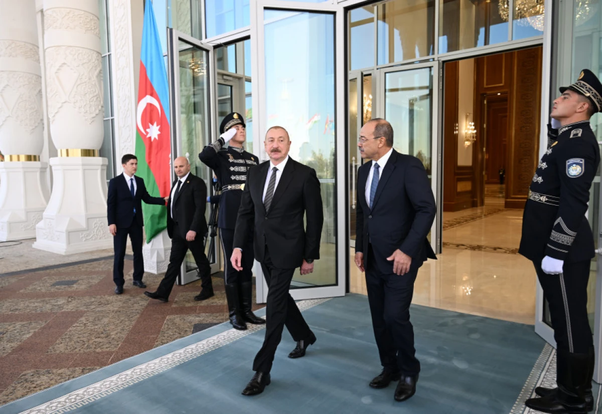 Prezident İlham Əliyev Özbəkistana səfərə gəldi — 1