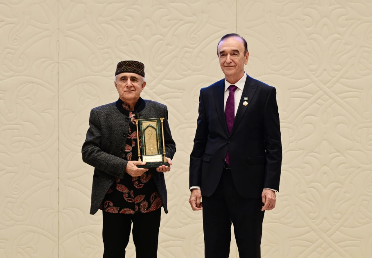 Prezident İlham Əliyev Daşkənddə "Gələcəyin İrsi" Beynəlxalq Mükafatının təqdimat mərasimində iştirak etdi — 3