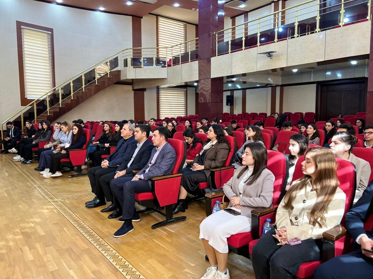 Bakıda İƏT Beynəlxalq Münasibətlər Akademiyası layihəsi davam edir — 6