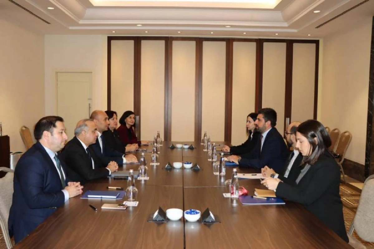 Azərbaycan və Ermənistan parlament nümayəndə heyətləri arasında görüş oldu