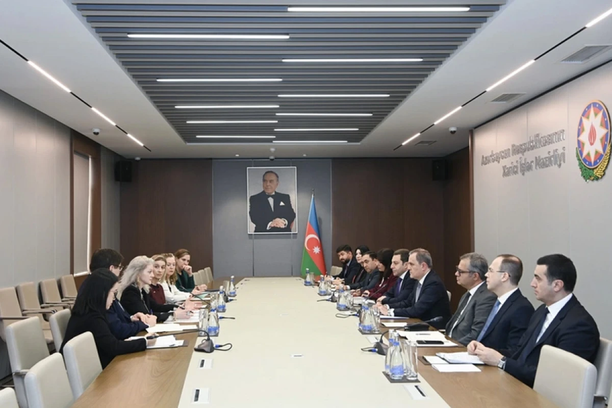 Ceyhun Bayramov ABŞ dövlət katibinin müavini ilə görüşdü