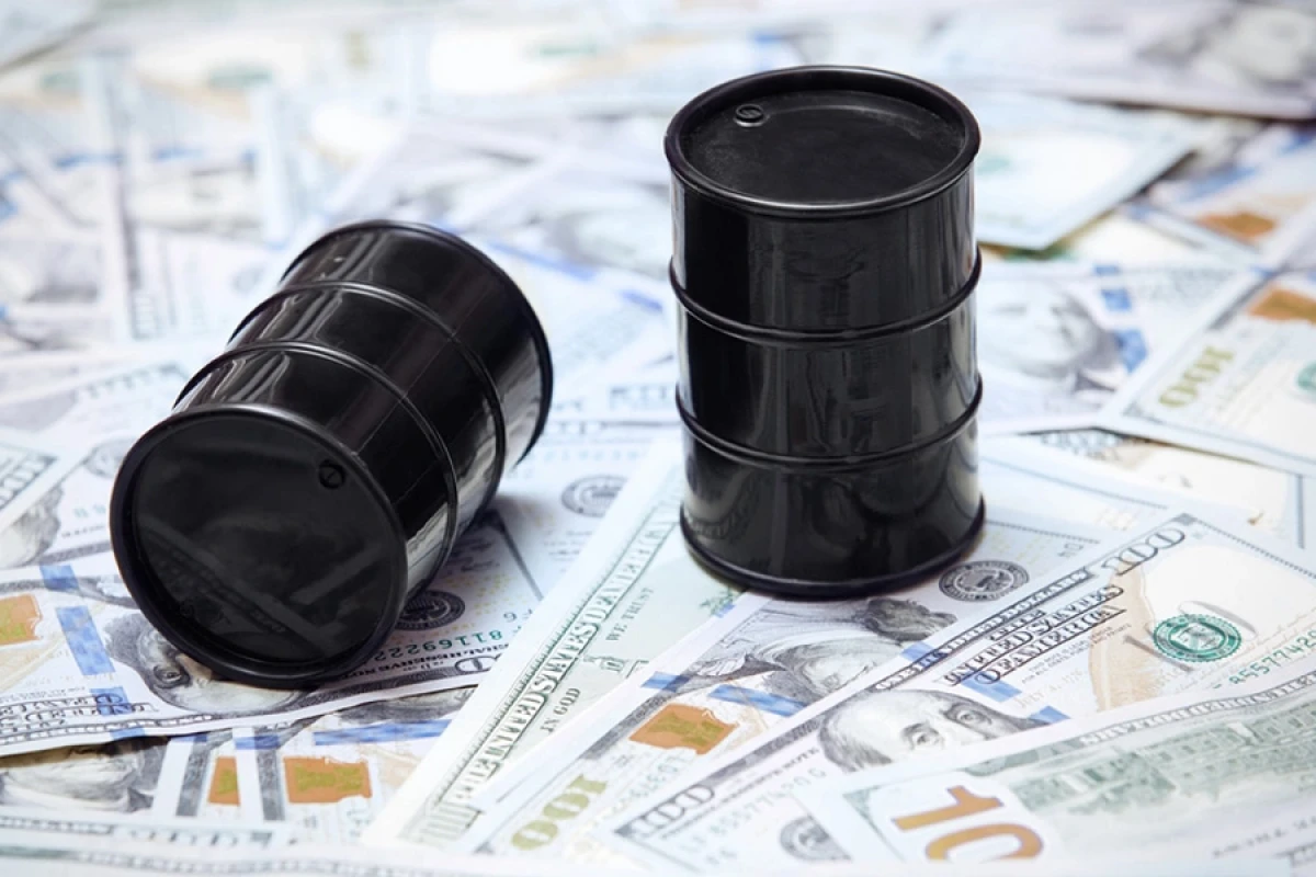 Azərbaycan neftinin qiyməti 68 dollardan aşağı düşdü