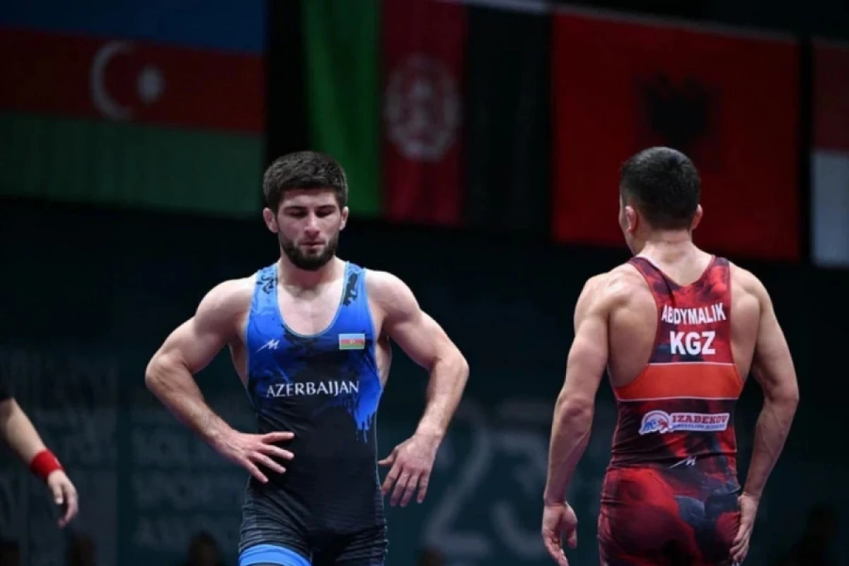 İki güləşçimiz gümüş, biri bürünc medal qazandı