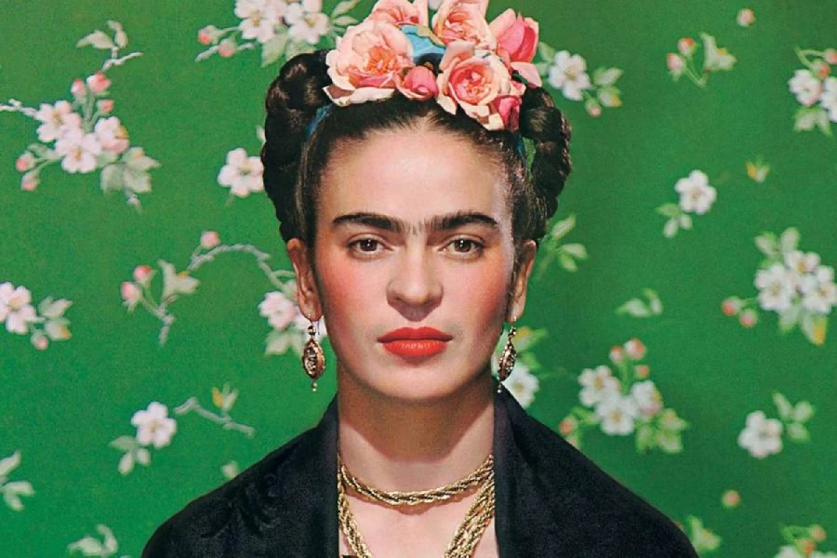 Frida Kahlonun avtoportreti rekord qiymətə satıldı