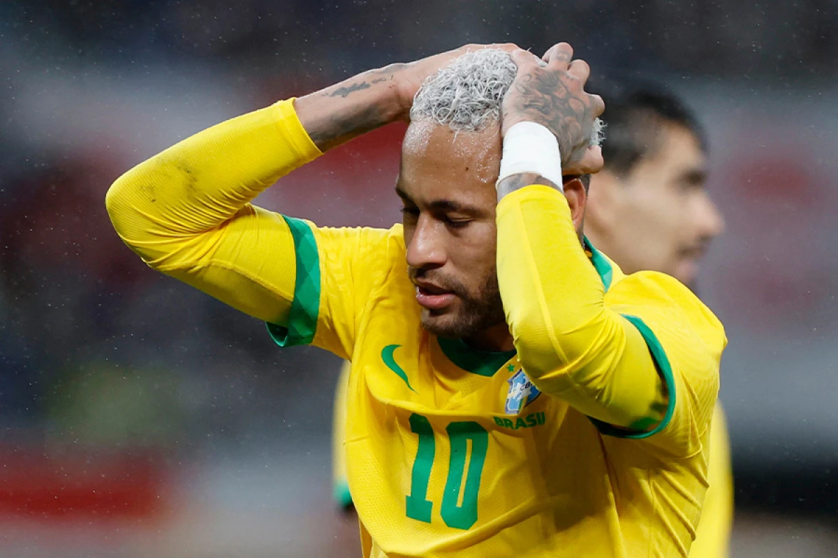 Neymar yenə sıradan çıxdı