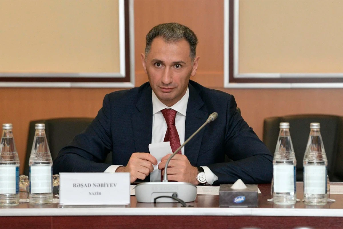 Rəşad Nəbiyev: “Zəngəzur dəhlizi əhəmiyyətli logistik xəttdir”