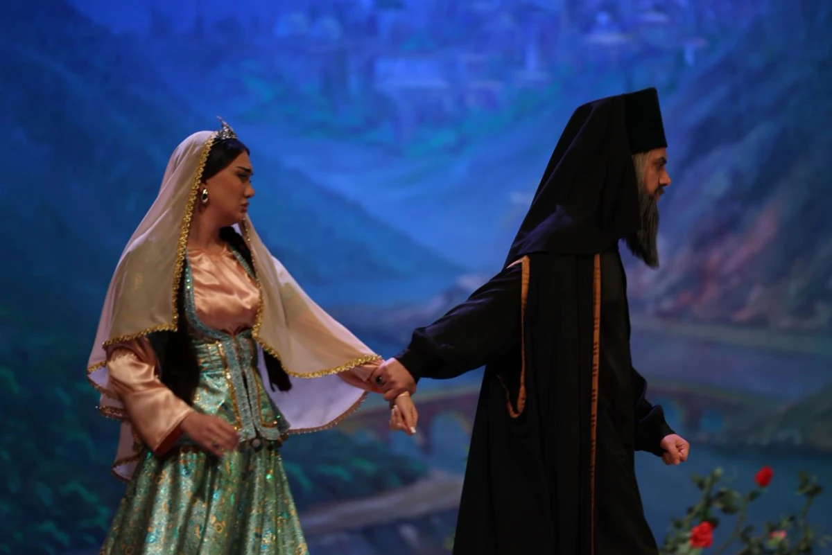 “Əsli və Kərəm” operası yeni Əsli ilə tamaşaçılara təqdim olundu — 6