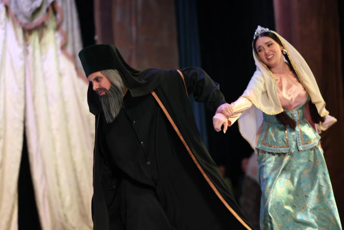 “Əsli və Kərəm” operası yeni Əsli ilə tamaşaçılara təqdim olundu — 8