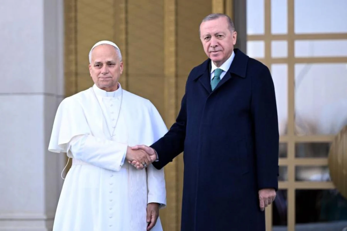 Ərdoğan Papa XIV Leo ilə Ankarada rəsmi görüş keçirdi