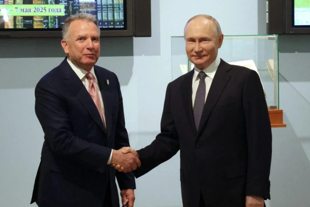 Stiv Uitkoff Vladimir Putinlə görüşmək üçün Moskvaya gedəcək