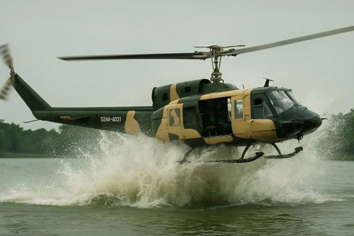 Helikopter xilasetmə əməliyyatı zamanı qəzaya uğradı