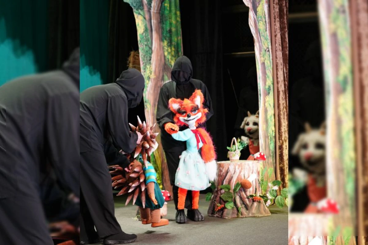 Kukla Teatrının “Sevgiyə açılan qapı”ları