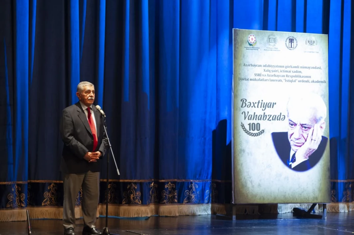 Şəki teatrı “Dar ağacı” tamaşası ilə paytaxt sənətsevərlərinin qonağı oldu — 8