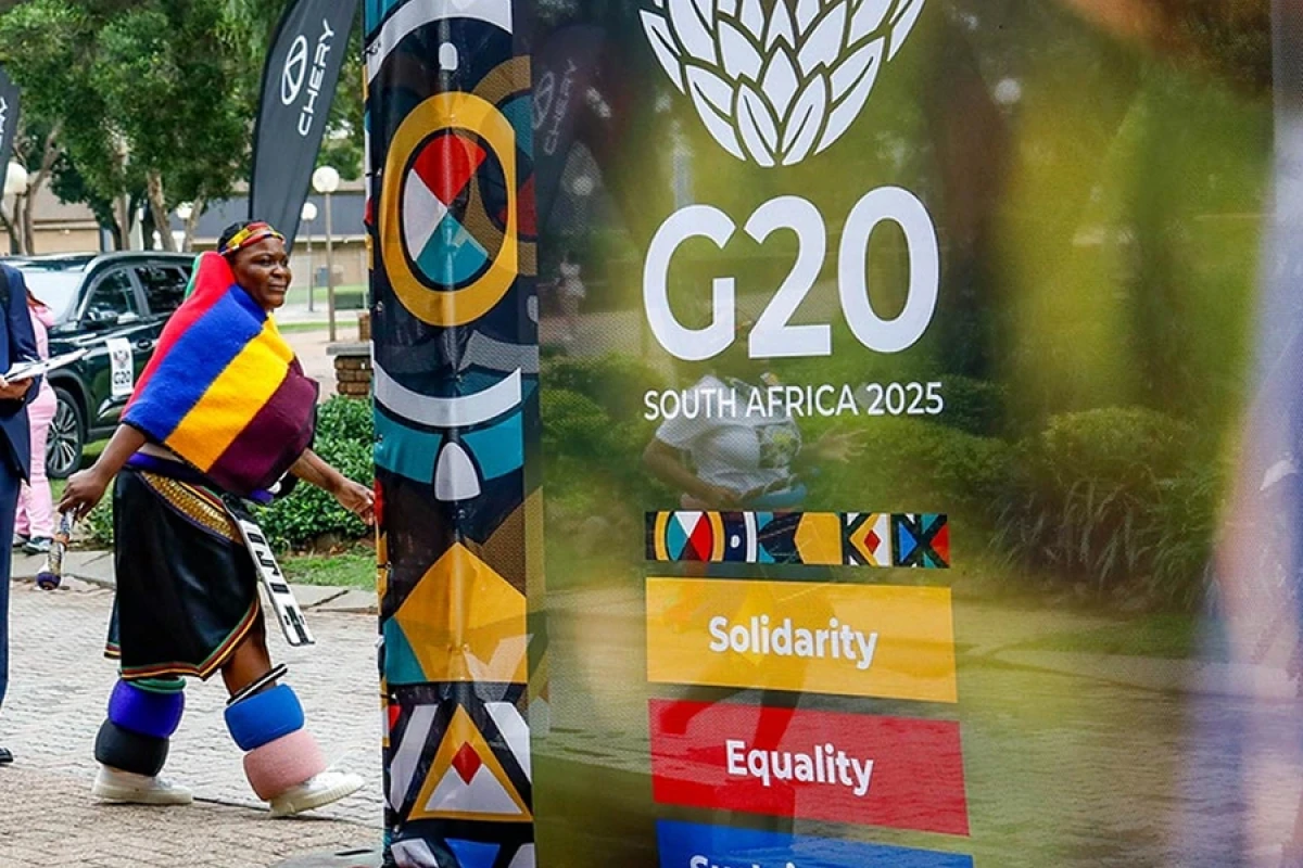 CAR G20-də fəaliyyətini müvəqqəti dayandırdı