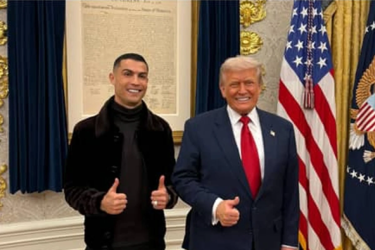 Tramp Ronaldoya zəng etdi