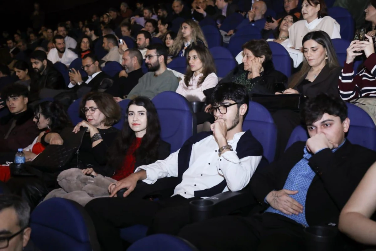 “Boşluğa xütbə” filminin Bakı premyerası böyük maraqla qarşılandı — 8