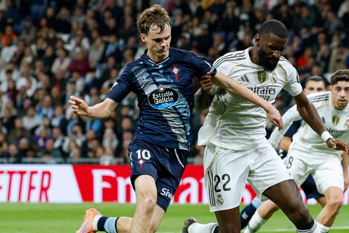 İsveçli futbolçu rekorda imza atdı