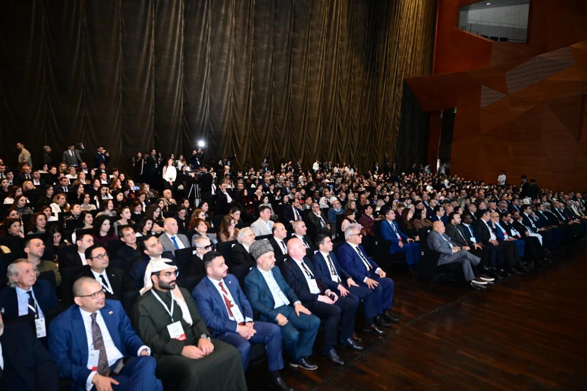 “İƏT Mədəniyyət Festivalı: Bakı Yaradıcı Həftə – 2025”in rəsmi açılış mərasimi keçirildi — 3