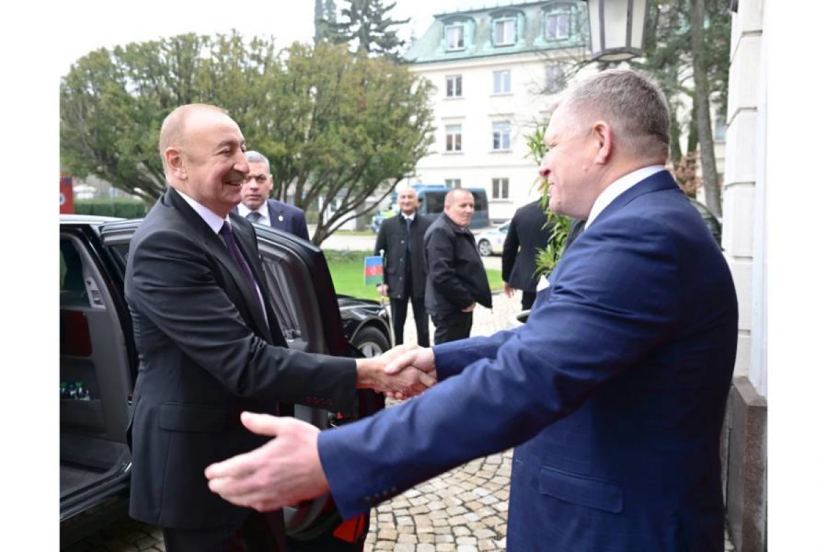 Prezidentin Slovakiyanın Baş naziri ilə təkbətək görüşü oldu - YENİLƏNDİ — 2