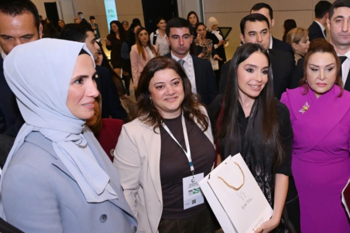 Leyla Əliyeva Qadınların Yaradıcı Forumunda