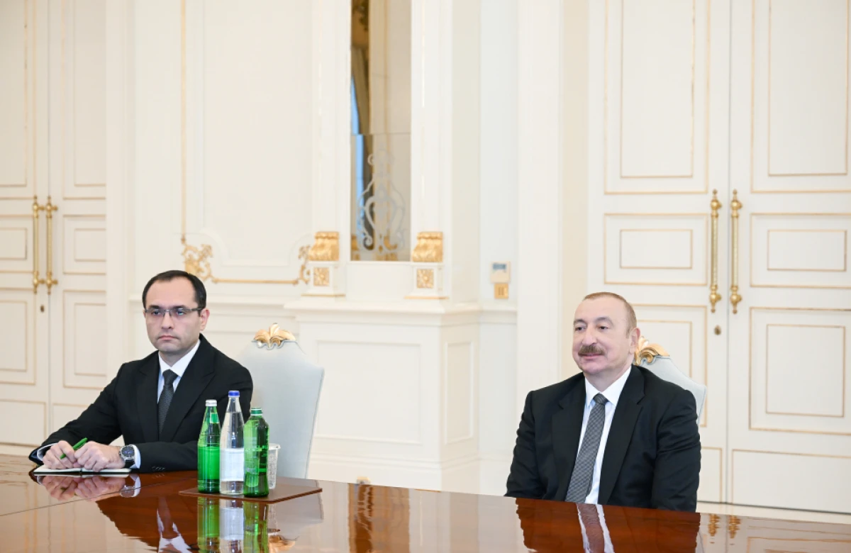 Prezident İlham Əliyev “John Deere” şirkətinin Mərkəzi Asiya və MDB ölkələri üzrə prezidentini qəbul etdi — 2