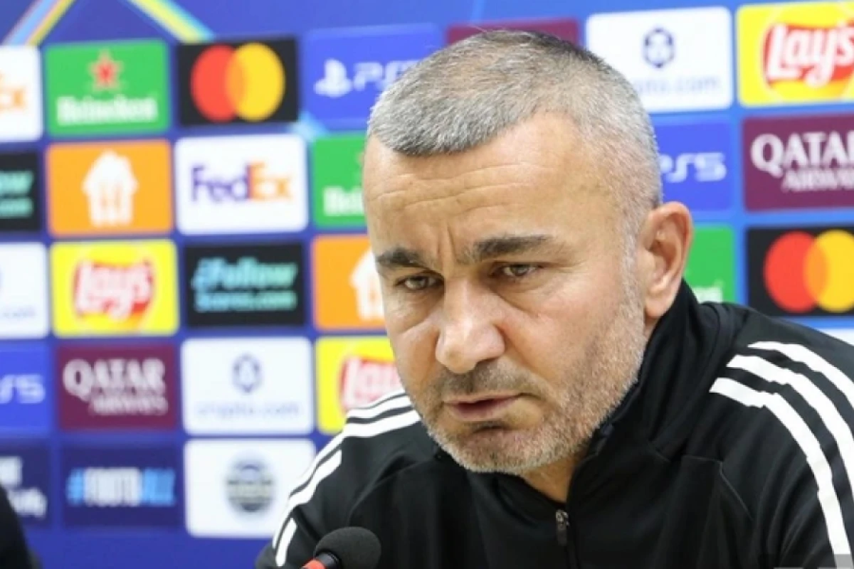Qurban Qurbanov: "Ayaks"la oyunda futbolçulardan razı qaldım"