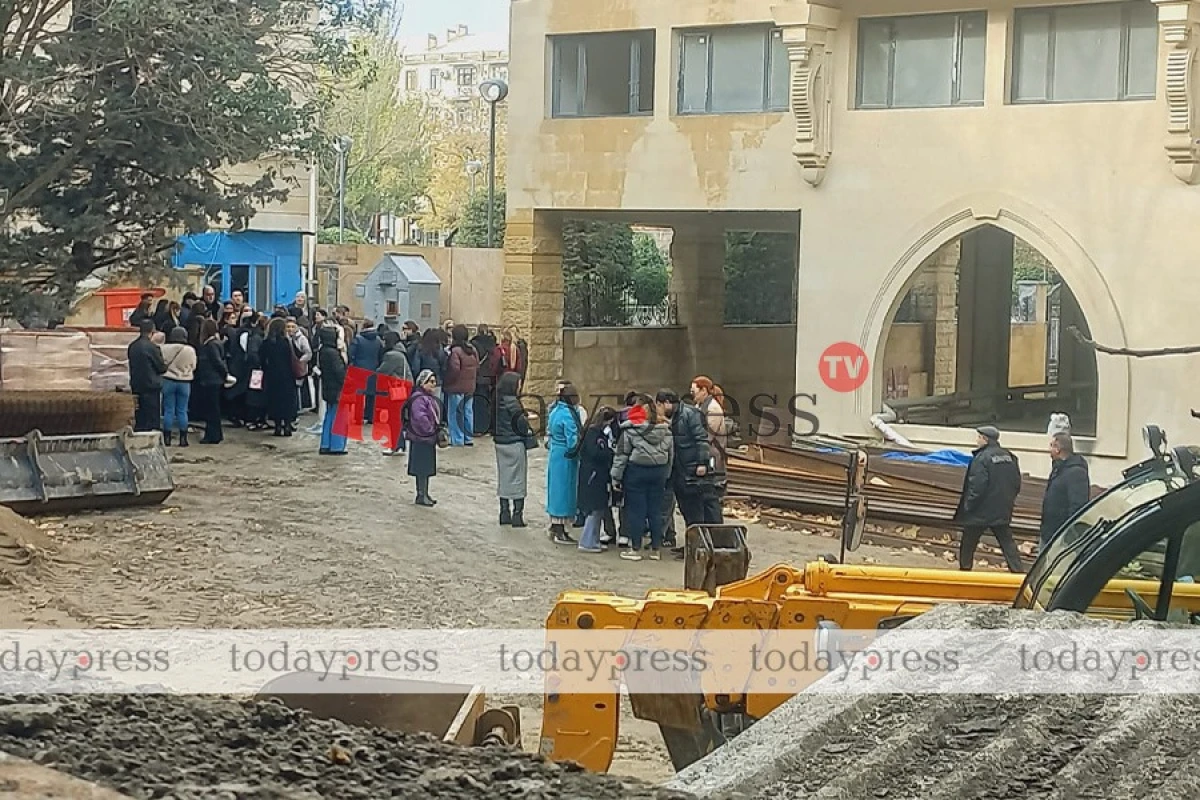 Təmiri dayandırılan gimnaziya ilə bağlı valideynlər yenidən etiraz edir – FOTO — 2