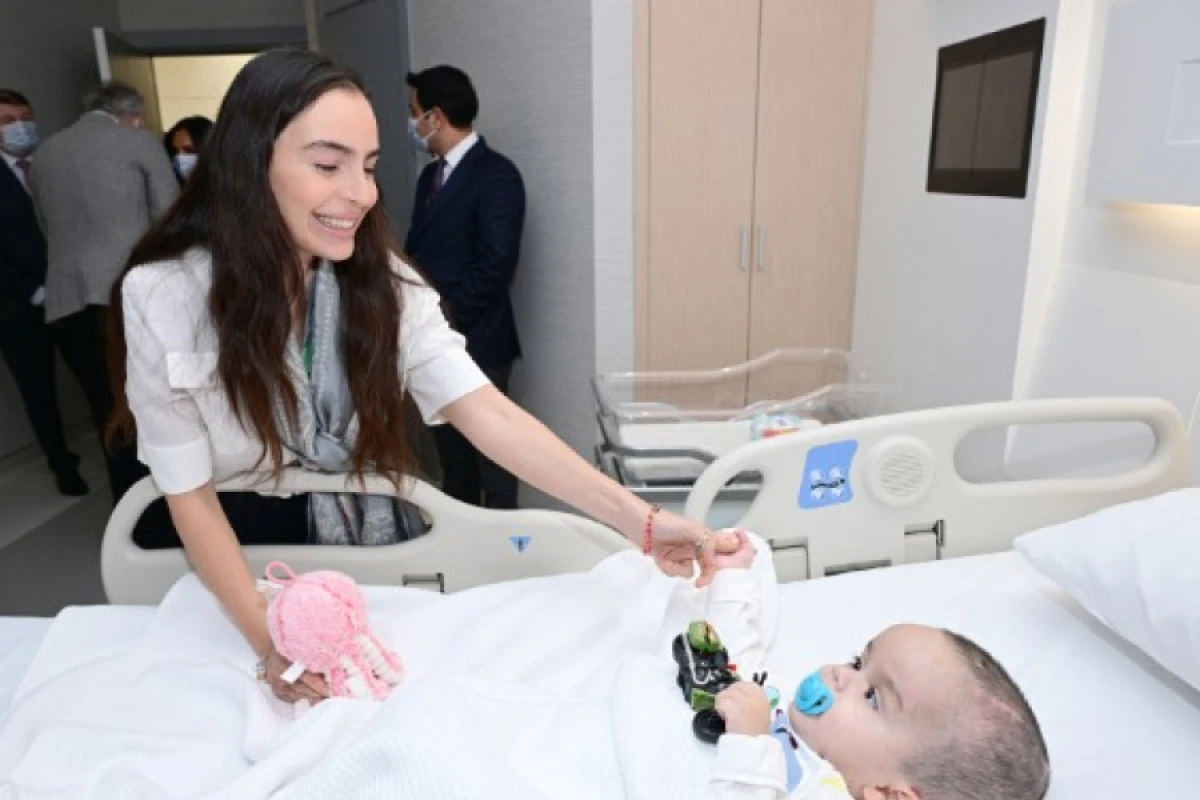 Leyla Əliyeva Sümük iliyi nəqli mərkəzinin açılışında