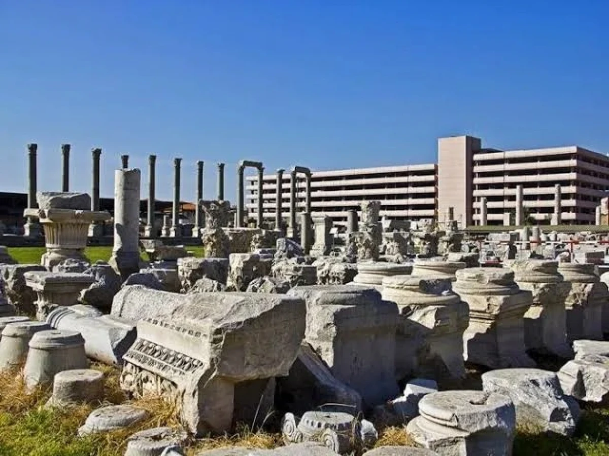 Türkiyənin tarixi şəhəri  İzmir — 2