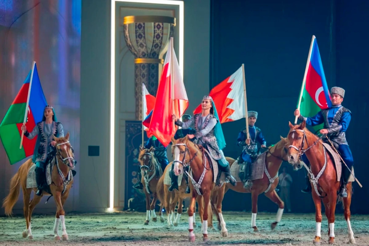 Bəhreyndə keçirilən festivalda Qarabağ atları nümayiş etdirildi
