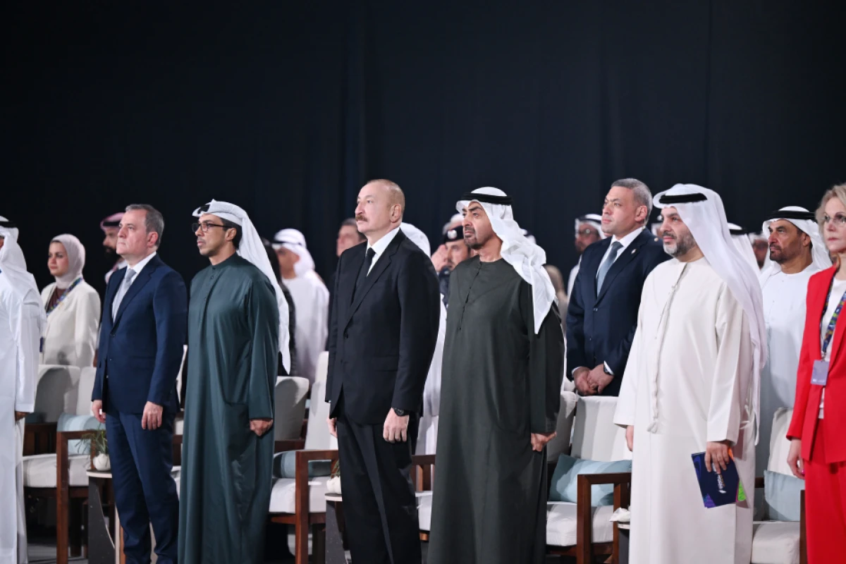 Prezident İlham Əliyev Əbu-Dabidə BƏƏ lideri ilə görüşdü - YENİLƏNDİ — 6