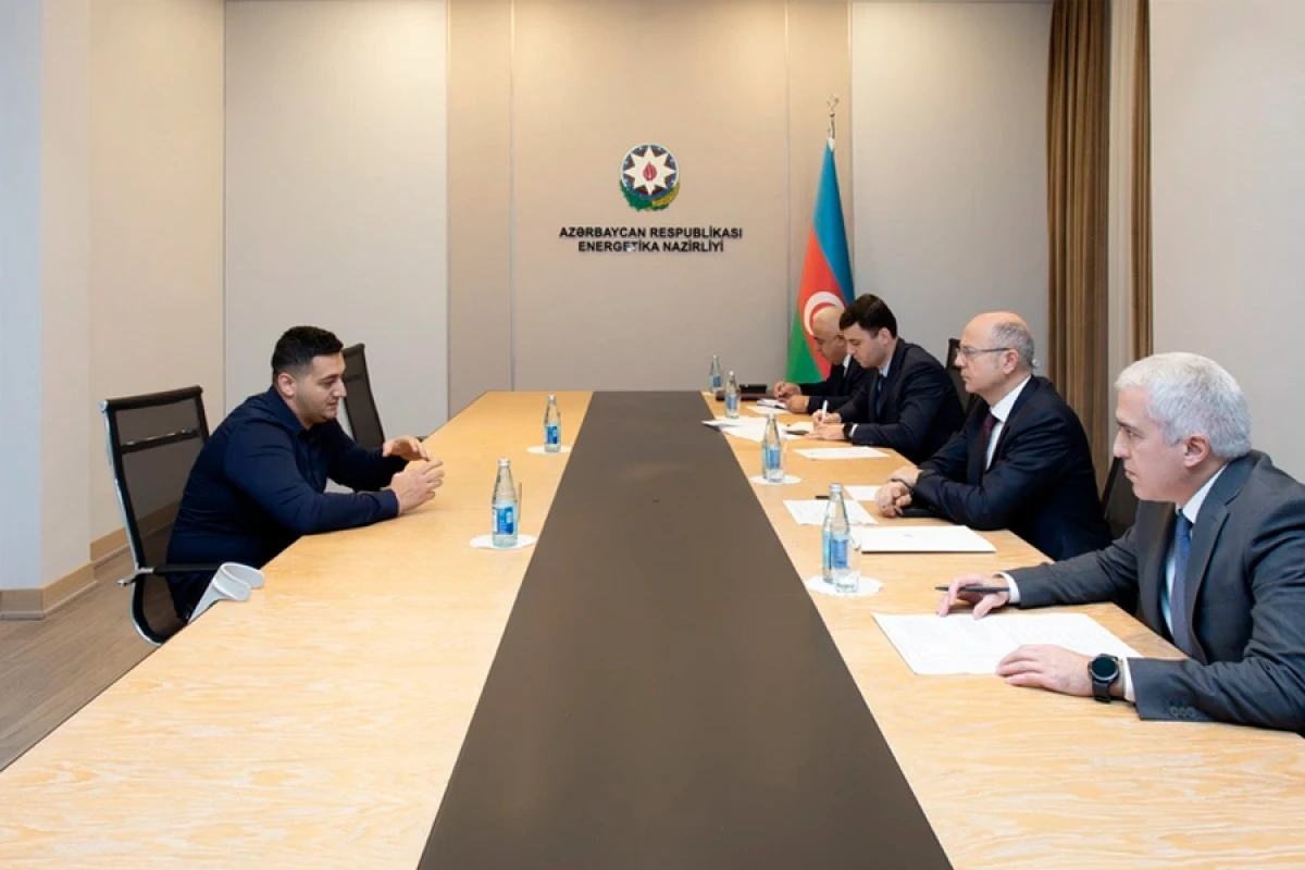 Energetika naziri vətəndaşları qəbul etdi