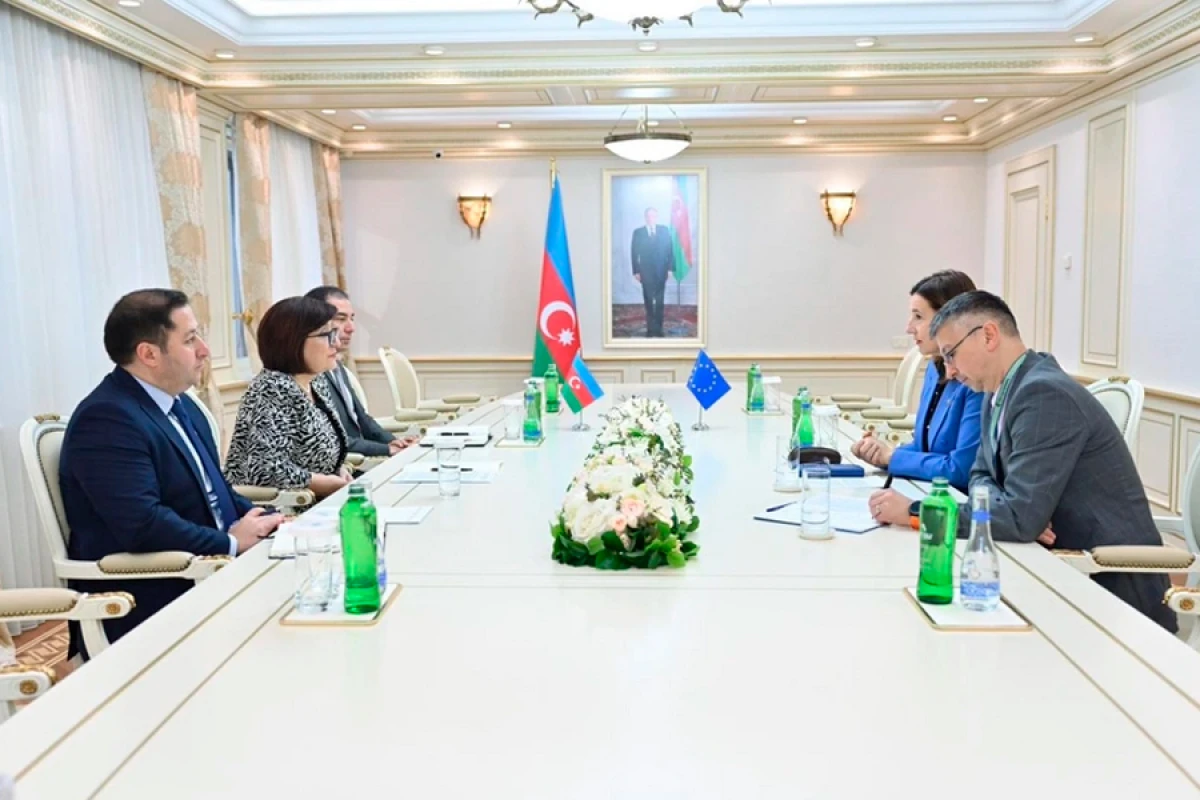 Sahibə Qafarova Mariyana Kuyundziç ilə görüşdü
