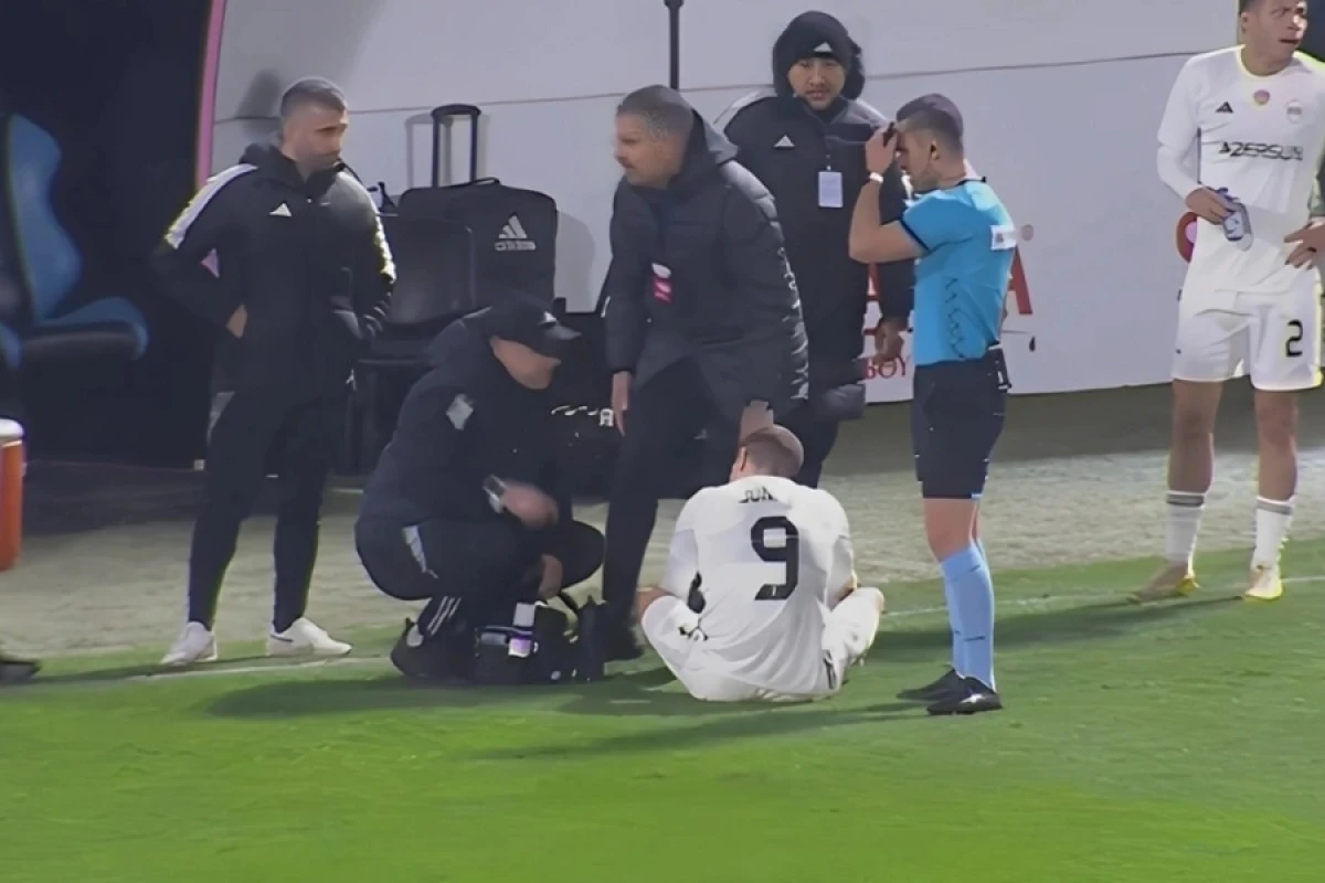 "Qarabağ"ın futbolçusu zədələndi