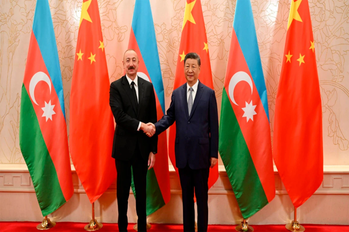 Çin lideri Prezident İlham Əliyevi təbrik etdi