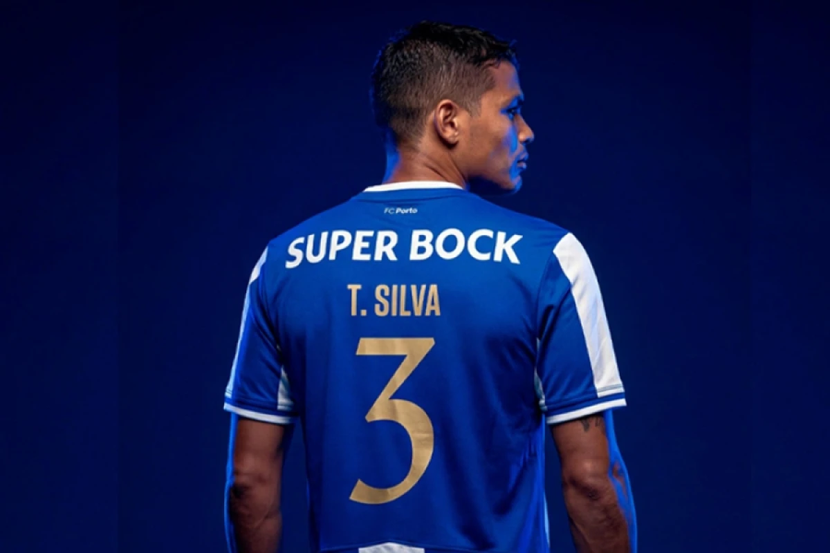 "Portu" 41 yaşlı Tiaqu Silva ilə müqavilə imzaladı