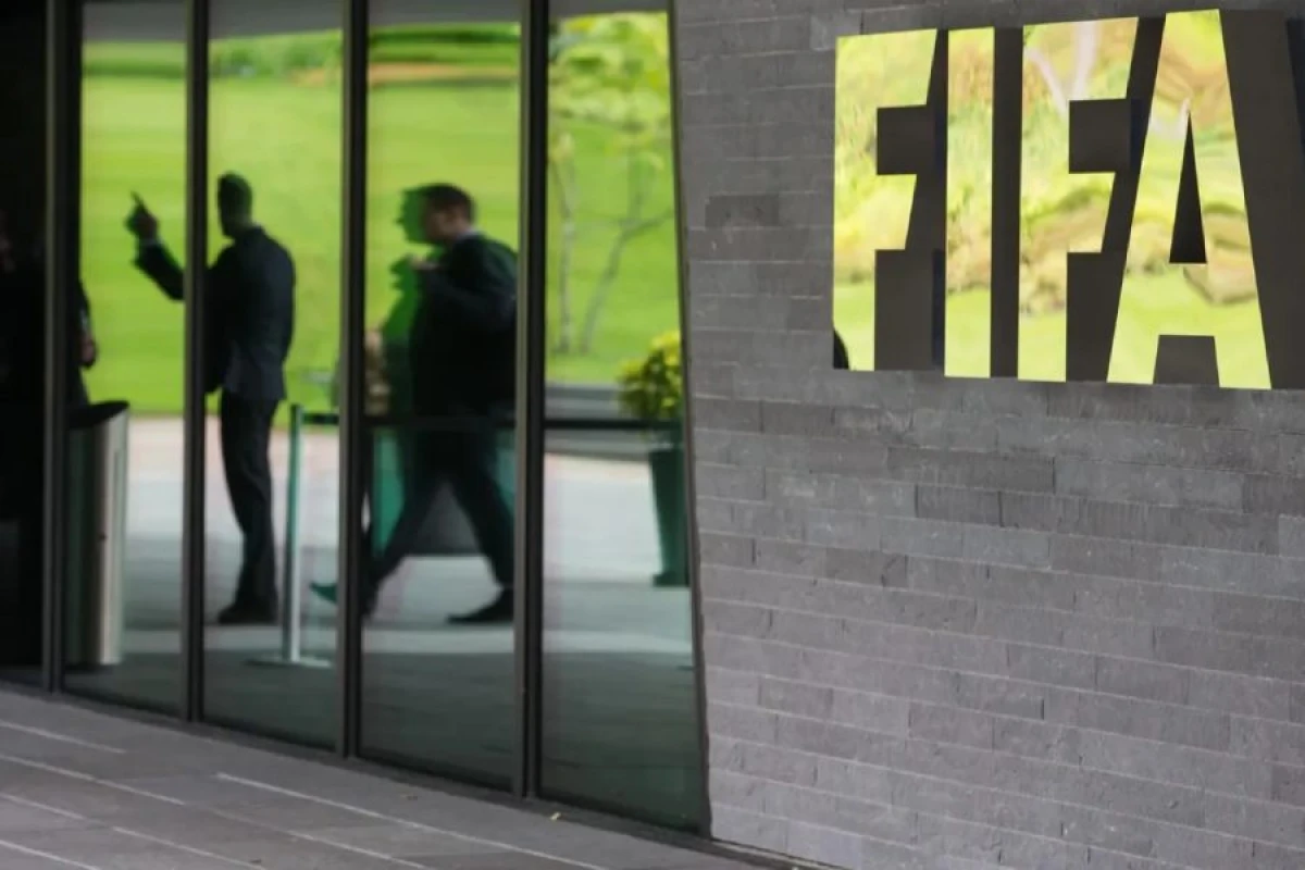 FIFA-nın sabiq baş katibi korrupsiyada təqsirli bilindi