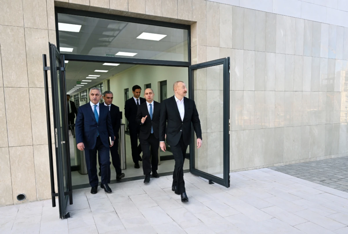 Qarabağ Universitetinin Biznes və iqtisadiyyat fakültəsinin binasının açılışı oldu - YENİLƏNDİ — 6