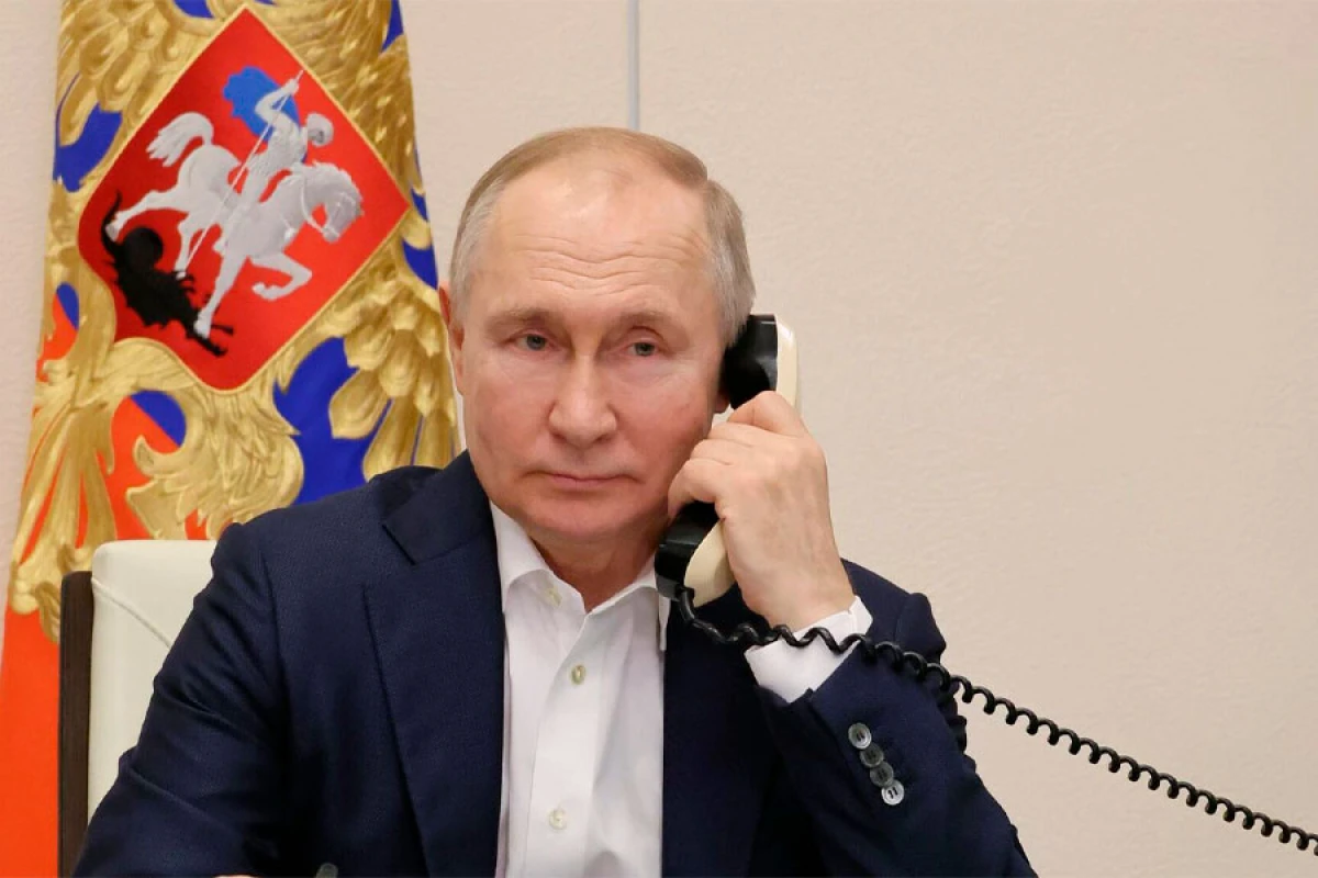 Putin Prezident İlham Əliyevə zəng etdi