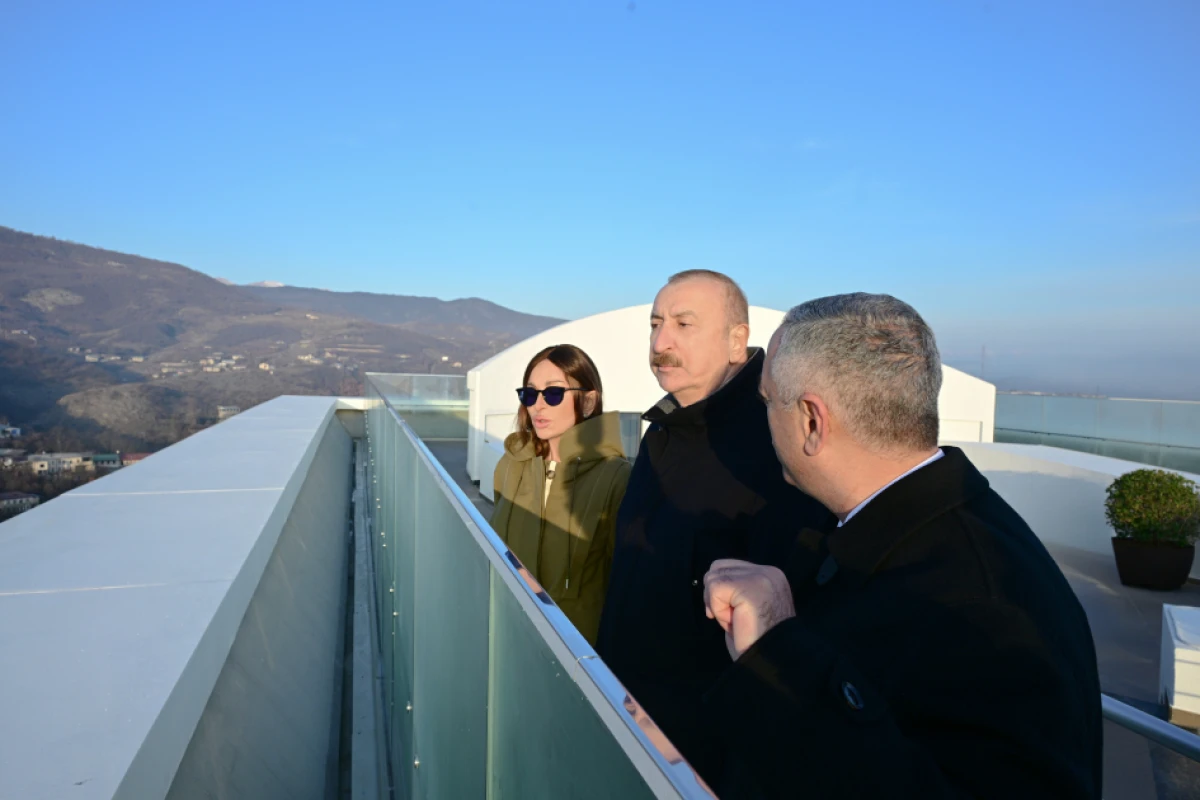 İlham Əliyev Xankəndidə Zəfər parkının açılışında iştirak etdi - YENİLƏNDİ — 6