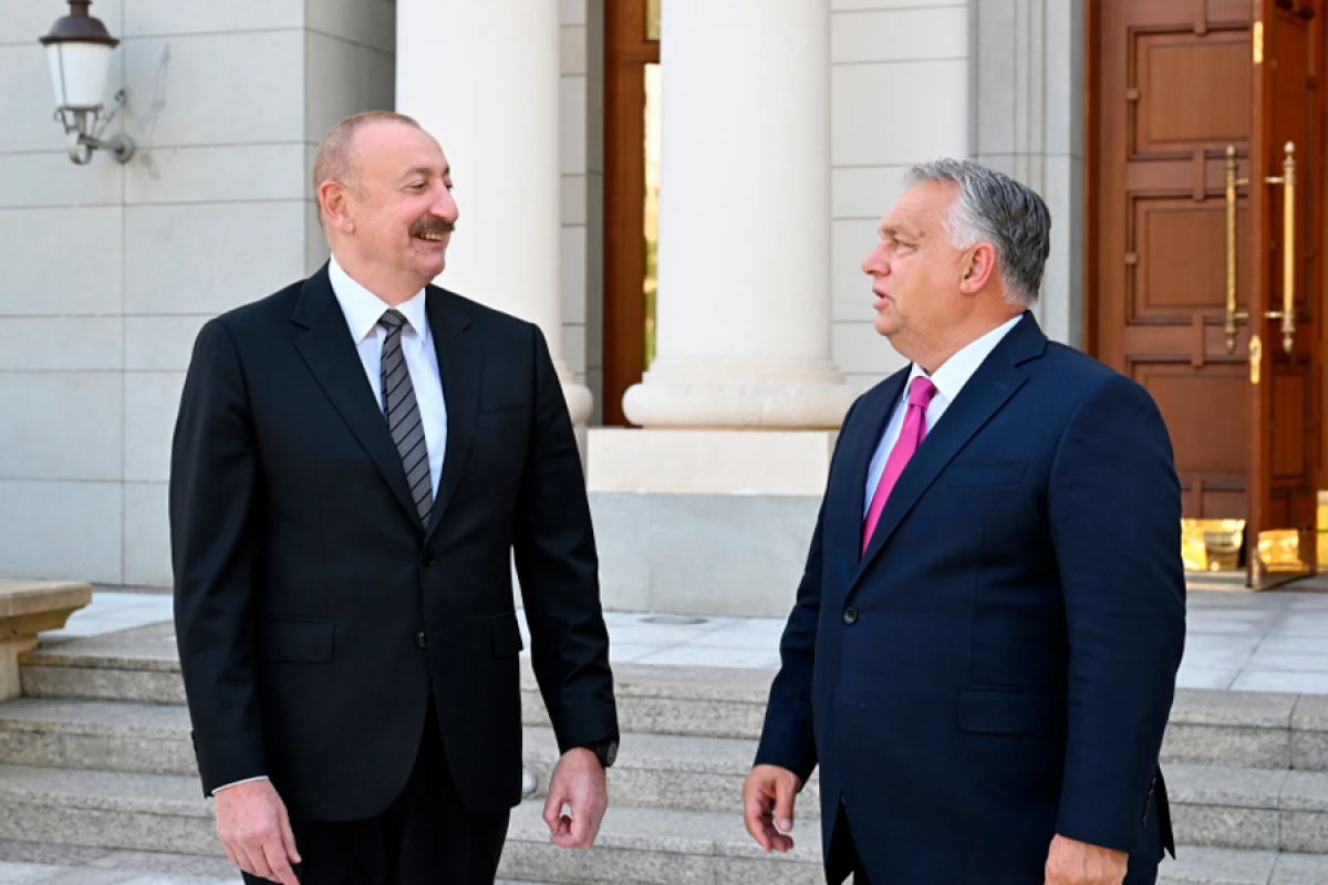 Viktor Orban Prezident İlham Əliyevi təbrik etdi
