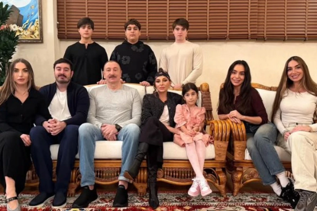 Prezidentin ad günündən ailəvi FOTOSU