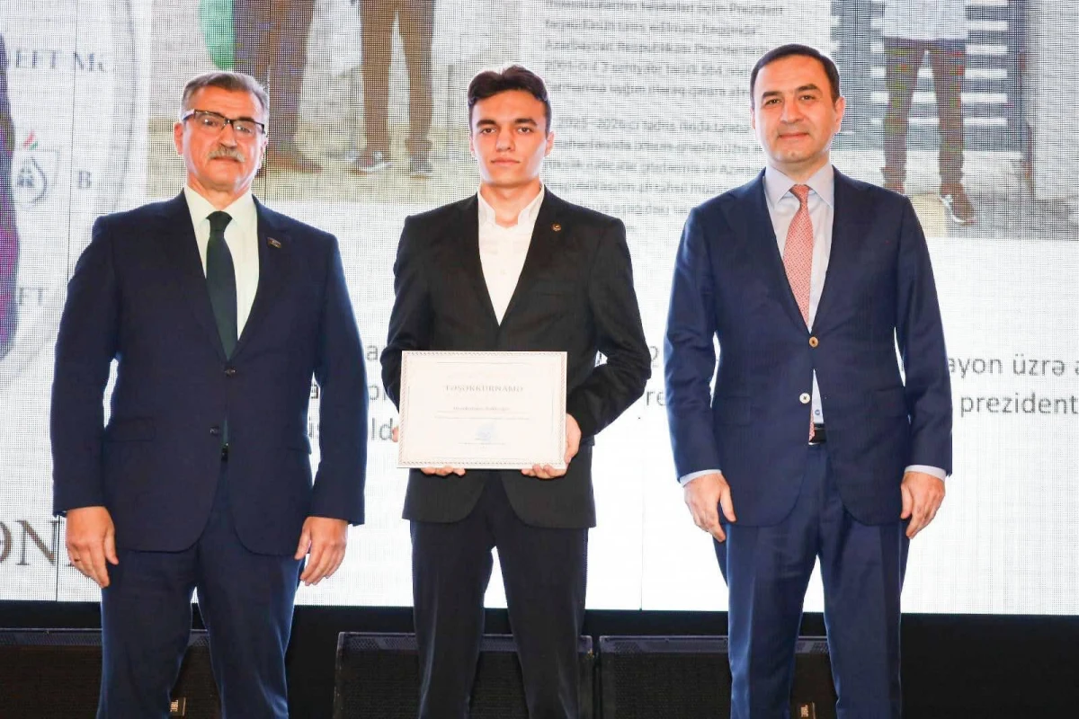 İsmayıllıda icra hakimiyyətinin 2025-ci ilin yekunlarına həsr olunmuş hesabat yığıncağı keçirildi — 1