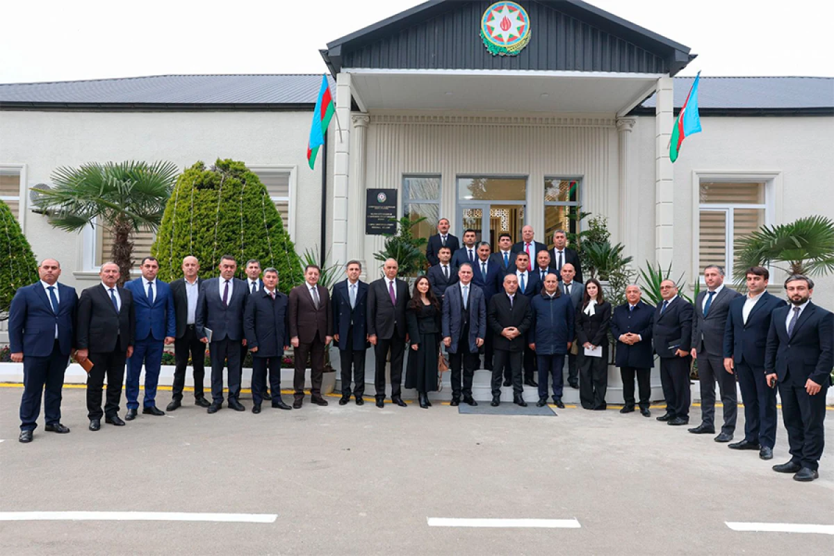 ADSEA sədri yeni inzibati bina ilə tanış oldu
