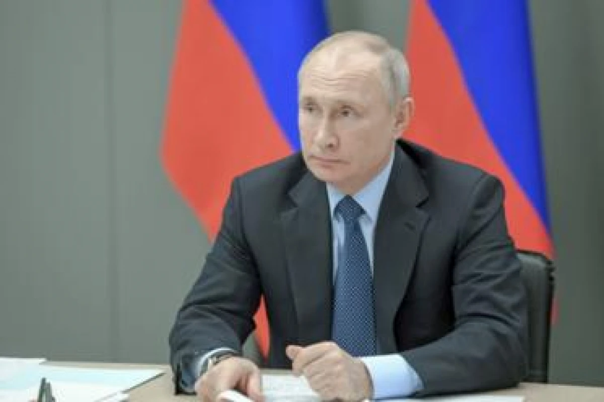 Putinin iqamətgahına dronlarla hücum edildi