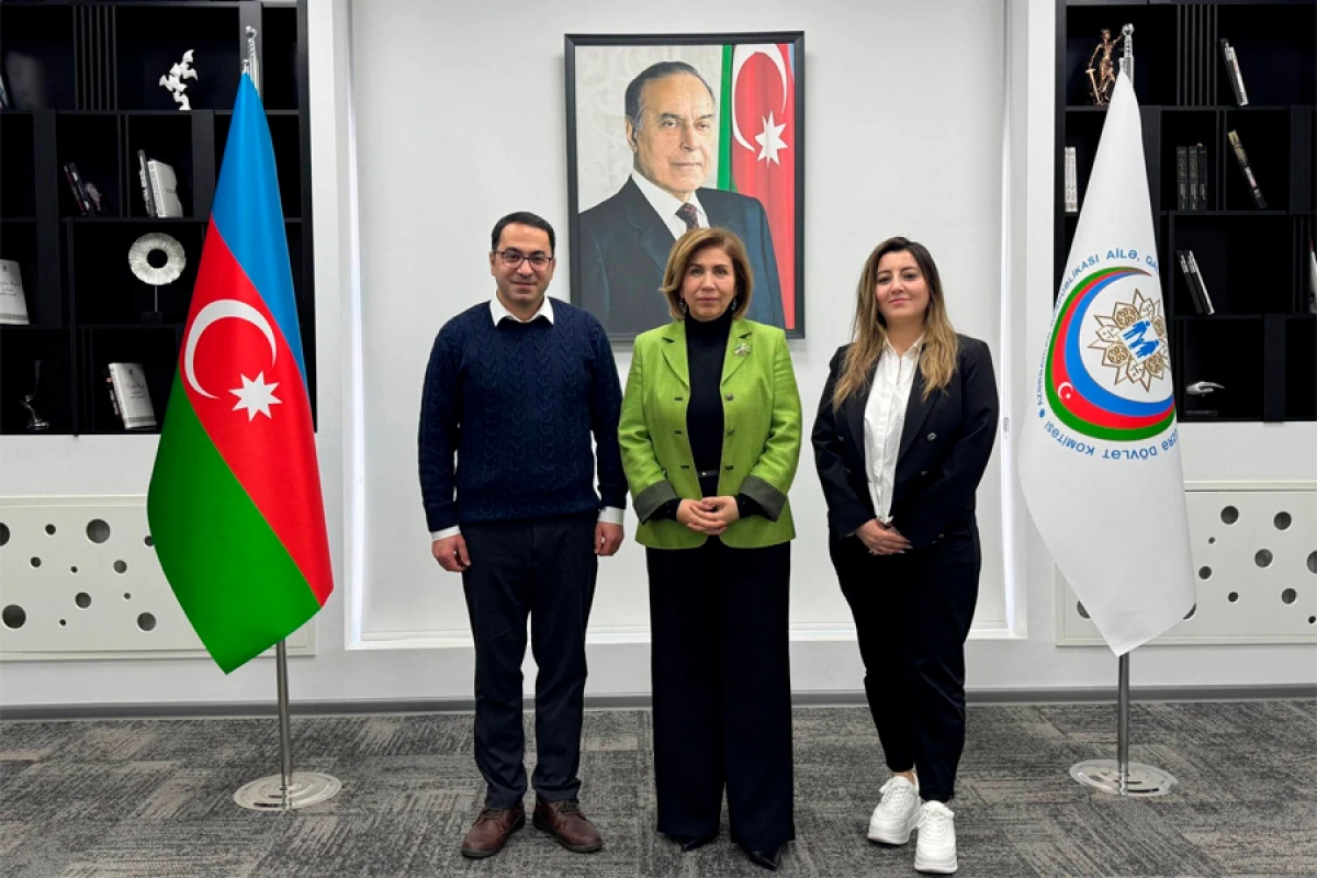 Elm və dövlət siyasəti bir platformada: Bahar Muradova alimlərlə görüşdən yazdı